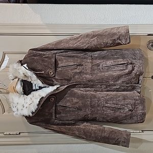 - Fitz-Wright leather fur Jacket Size M